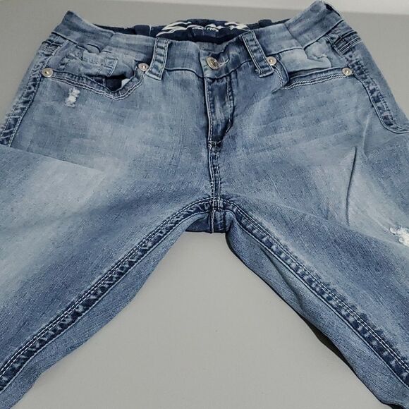 SEVEN7 28x29 Medium Tint Straight Leg Jeans - Picture 5 of 7